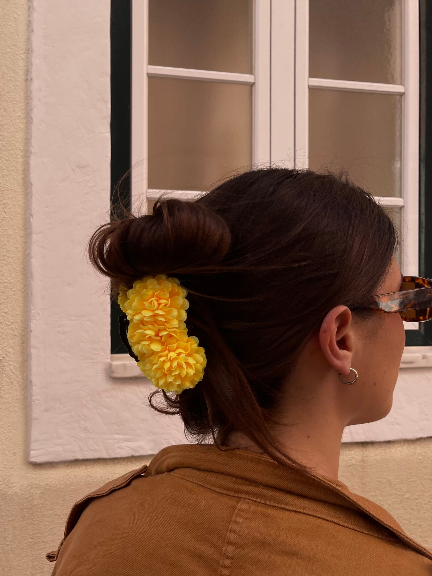 Peniche Flower Clip