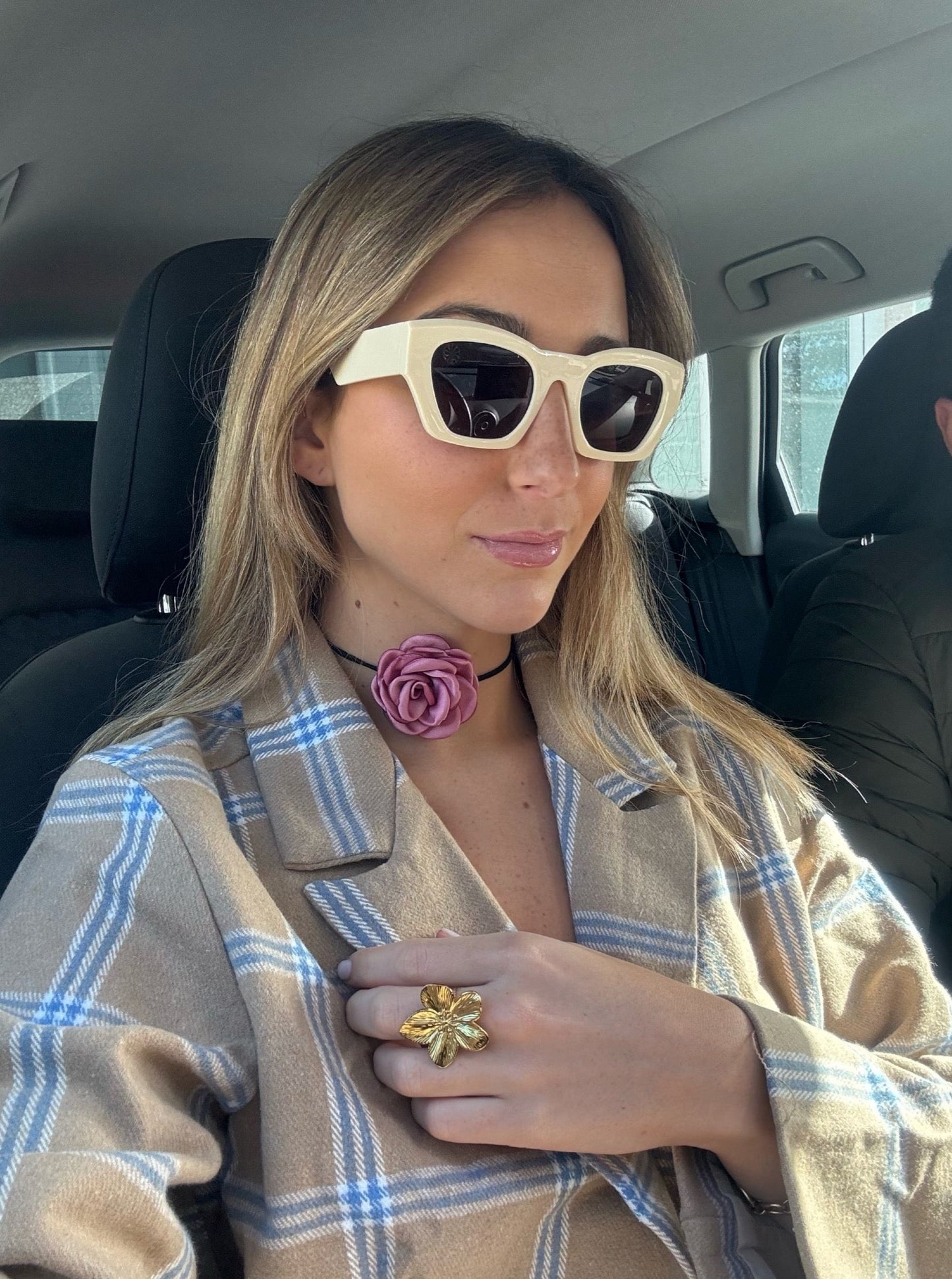 Santa Apolónia Flower Choker